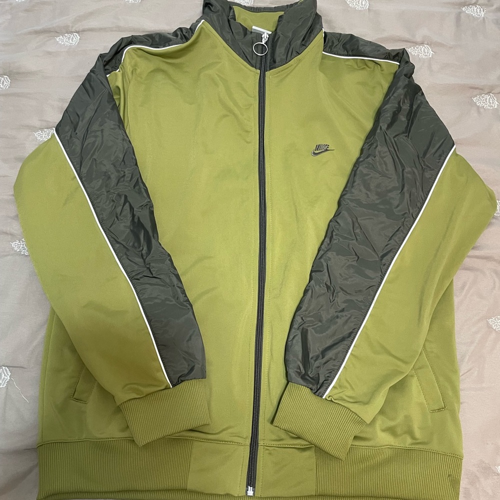 Men’s Nike Sweater - Picture 1 of 6
